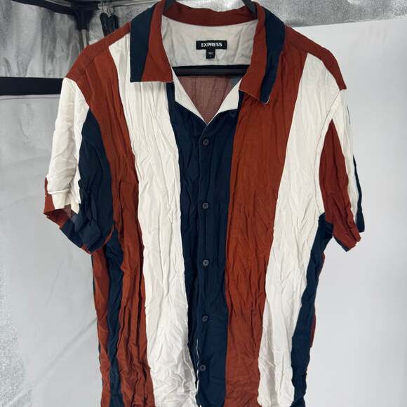 EXPRESS Men's Striped Short Sleeve Button-Up Shirt Size L - Picture 1 of 3
